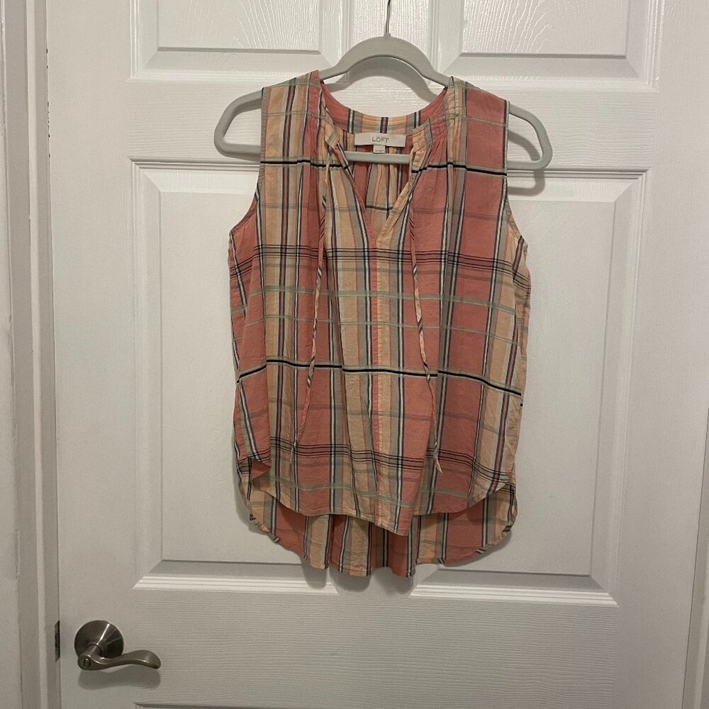 Loft Multi-Color Plaid Sleeveless Blouse (5 clothing items for $15)